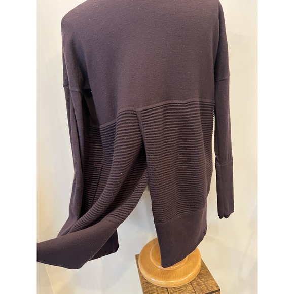 Lululemon Sit In Lotus Wrap‎ II Black Cherry Women's Size 4 - Picture 7 of 12